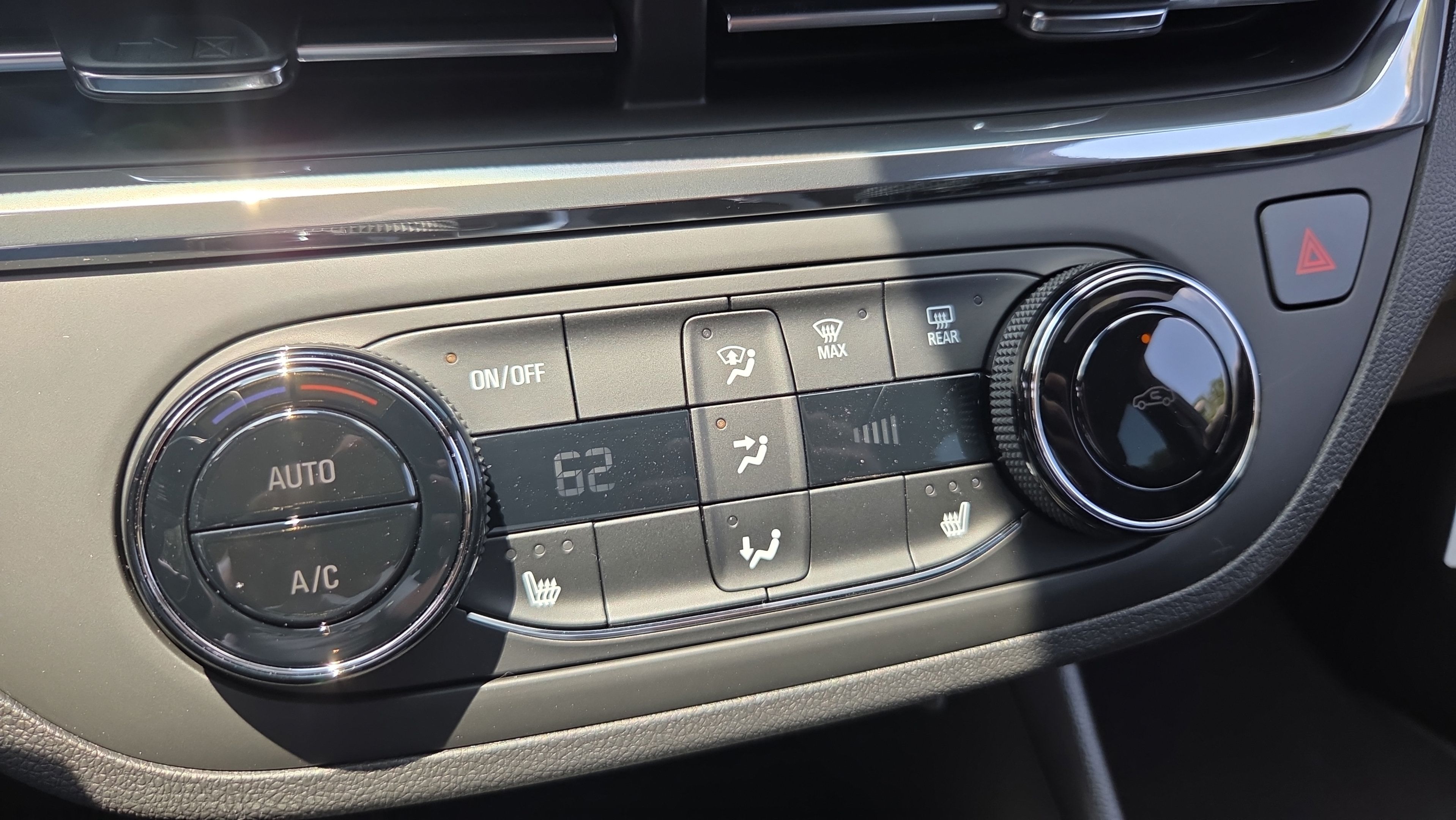 New 2026 Buick Envista Sport Touring w/ Convenience I Package FWD image 23
