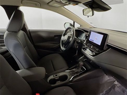 Used 2024 Toyota Corolla LE image 10
