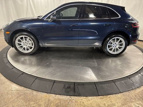 Used 2017 Porsche Macan S AWD/4WD image 6