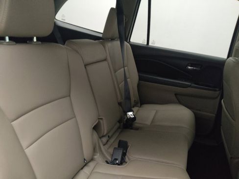 Used 2017 Honda Pilot EX-L image 19