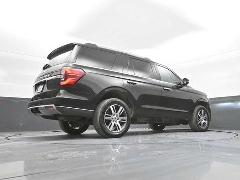 Used 2023 Ford Expedition Limited image 45
