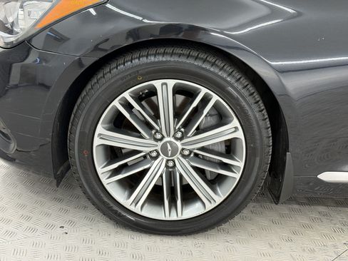 Used 2018 Genesis G80 3.8 AWD/4WD image 13