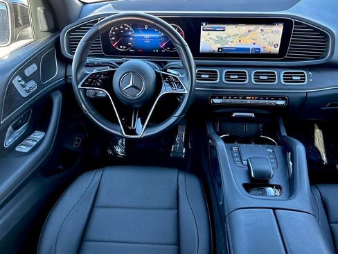 Used 2025 Mercedes-Benz GLE 450 4MATIC image 14
