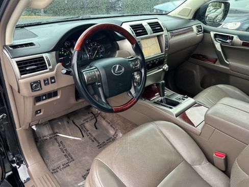 Used 2010 Lexus GX 460 image 20