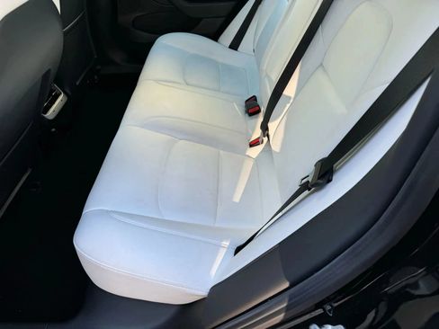 Used 2023 Tesla Model 3 Standard Range RWD image 14