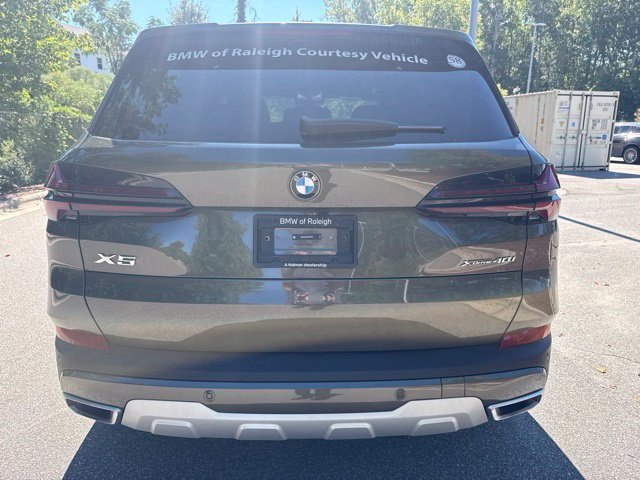 Certified 2026 BMW X5 xDrive40i w/ Climate Comfort Package AWD/4WD image 14