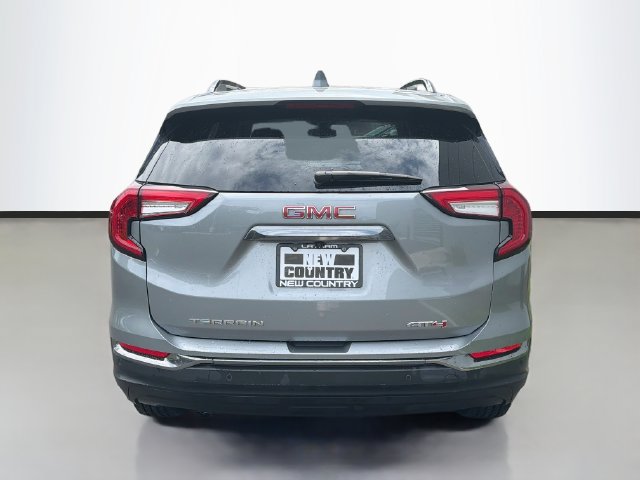 Used 2024 GMC Terrain AT4 AWD/4WD image 5