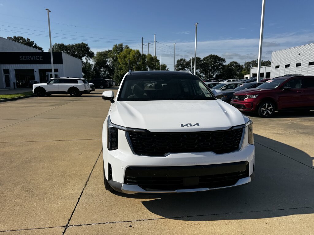 Certified 2026 Kia Sorento SX FWD image 8