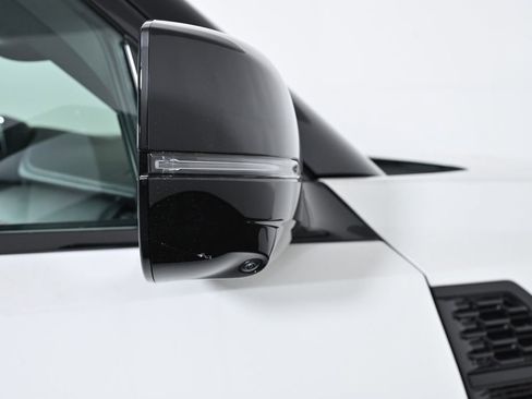 New 2026 Nissan Armada PRO-4X image 8