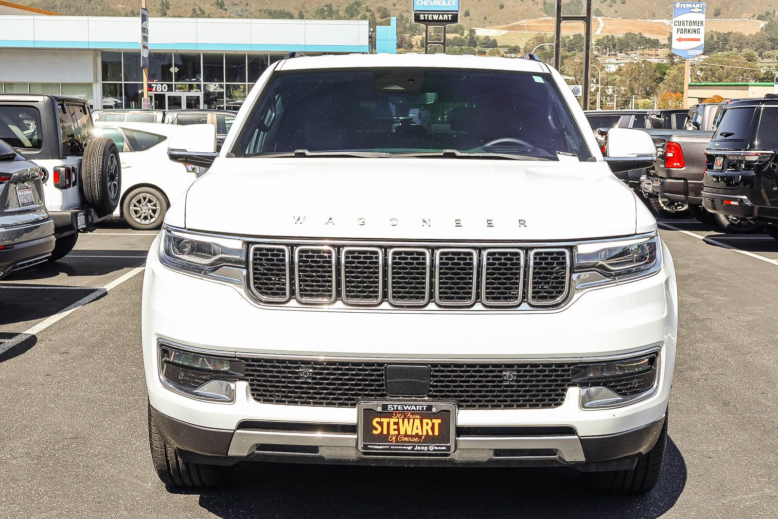 Used 2022 Jeep Wagoneer Series III RWD image 21