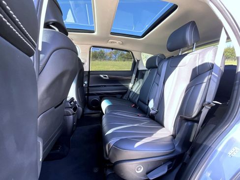 Used 2021 Genesis GV80 2.5T w/ Cargo Package image 19