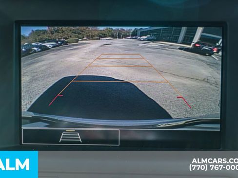 Used 2024 GMC Terrain SLE image 36