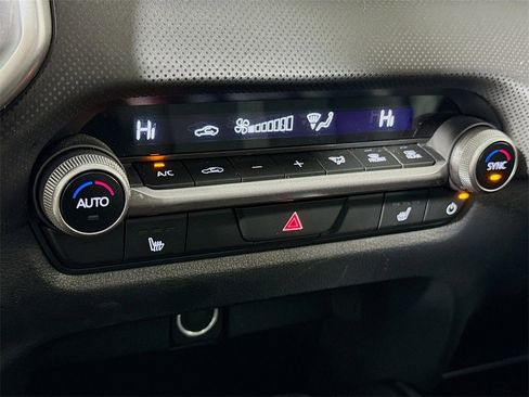 Certified 2025 MAZDA CX-50 AWD 2.5 S w/ Preferred Package image 14