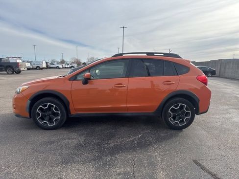 Used 2015 Subaru Crosstrek 2.0i Premium w/ Moonroof Package image 4