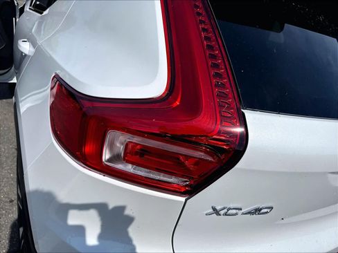 New 2026 Volvo XC40 B5 Ultra w/ Protection Package Premier AWD/4WD image 25