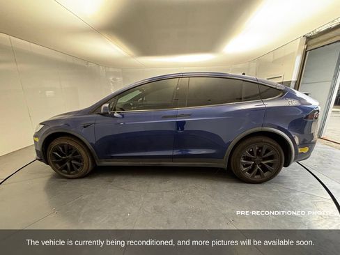 Used 2022 Tesla Model X Plaid AWD/4WD image 7