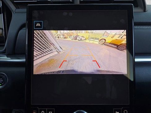 Used 2025 GMC Terrain Elevation image 12