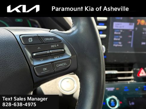 Used 2022 Hyundai Ioniq SE FWD image 26