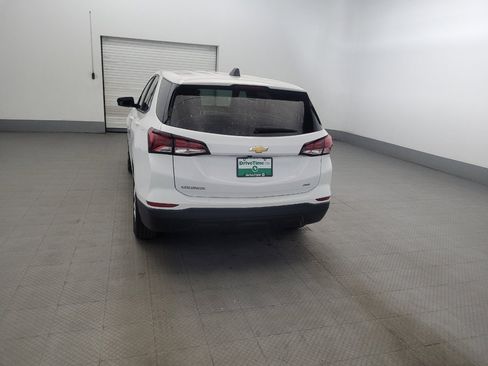 Used 2023 Chevrolet Equinox LS w/ LS Convenience Package AWD/4WD image 6
