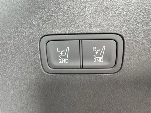 New 2025 Hyundai Santa Fe SEL image 36