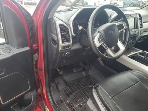 Used 2019 Ford F250 Lariat w/ Lariat Value Package AWD/4WD image 11