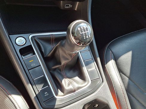 Used 2019 Volkswagen Jetta GLI Autobahn FWD image 15