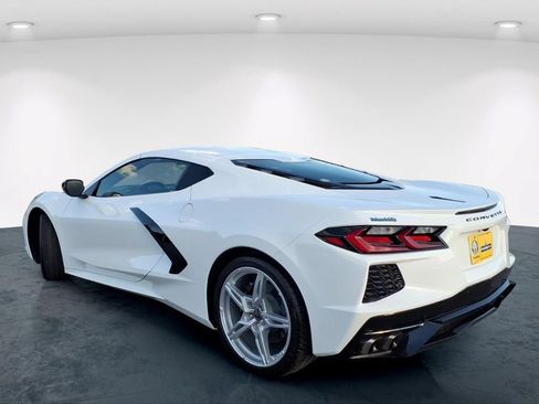 Used 2020 Chevrolet Corvette Stingray Preferred Cpe w/ 2LT Preferred Equipment Group RWD image 12