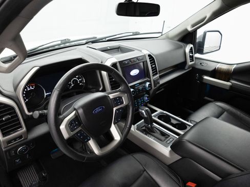 Used 2020 Ford F150 Lariat w/ Equipment Group 502A Luxury AWD/4WD image 28