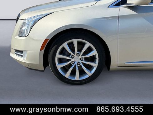 Used 2016 Cadillac XTS Luxury w/ Driver Awareness Package image 9
