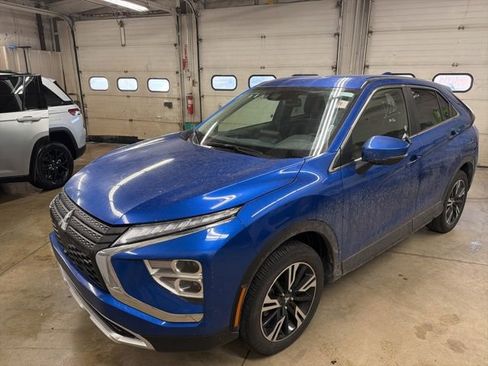 Used 2025 Mitsubishi Eclipse Cross SE image 1