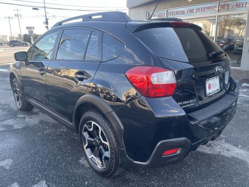 Used 2015 Subaru Crosstrek 2.0i Premium image 5