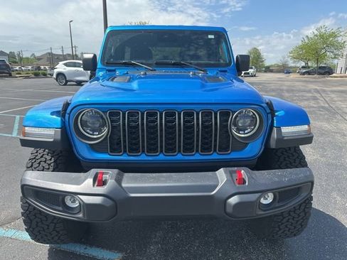 Used 2025 Jeep Wrangler Unlimited Rubicon w/ XTREMEE 35" Tire Package image 8