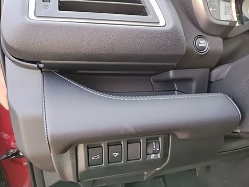 Used 2026 Subaru Ascent Limited image 23