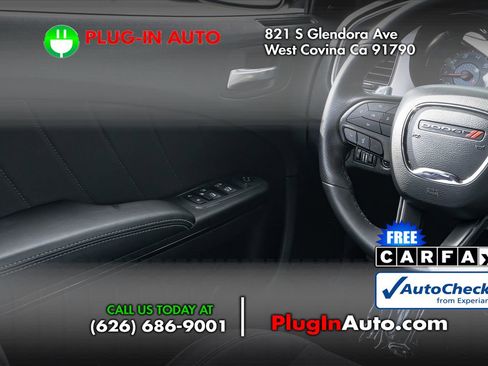 Used 2019 Dodge Charger GT w/ Blacktop Package image 13