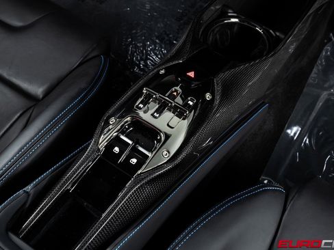 Used 2022 Ferrari SF90 Stradale *CARBON FIBER STEERING WHEEL * image 32