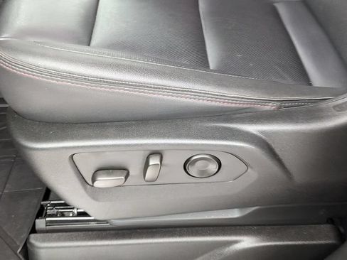 Used 2024 Chevrolet Suburban RST w/ Luxury Package AWD/4WD image 29