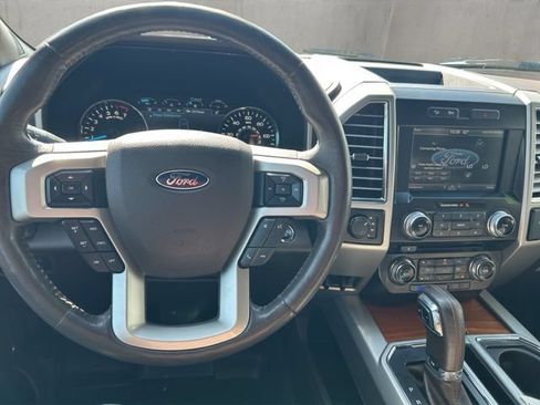 Used 2015 Ford F150 King Ranch w/ Equipment Group 601A Luxury AWD/4WD image 39