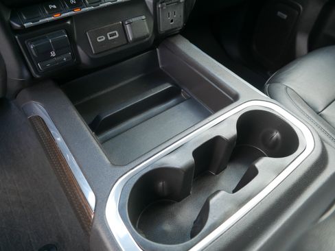 Used 2021 Chevrolet Silverado 1500 LT Trail Boss w/ Convenience Package II AWD/4WD image 33