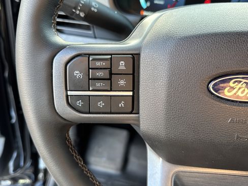 Used 2025 Ford F150 Lariat w/ Equipment Group 502A High image 34