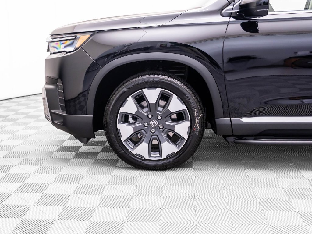 New 2026 Honda Pilot Touring image 38