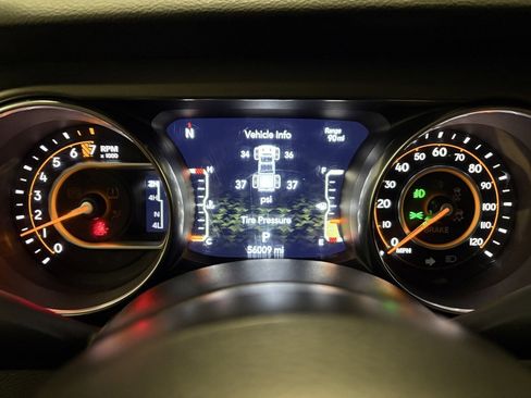 Certified 2022 Jeep Gladiator Sport image 20