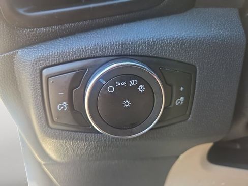 Used 2022 Ford EcoSport S AWD/4WD image 18