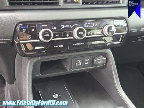 Used 2025 Honda Pilot Elite image 27