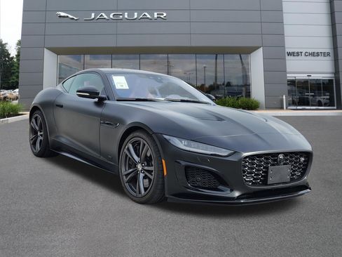 Used 2024 Jaguar F-TYPE R AWD/4WD image 2