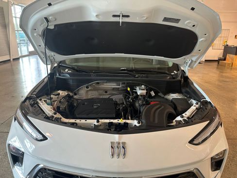 Used 2025 Buick Encore GX Preferred image 30