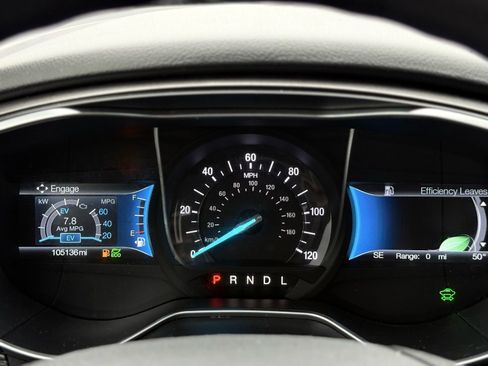 Used 2018 Ford Fusion SE image 43