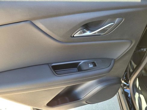 New 2026 Chevrolet Blazer LT w/ Convenience Package image 9