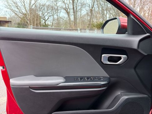 Used 2025 Kia K4 LXS image 18