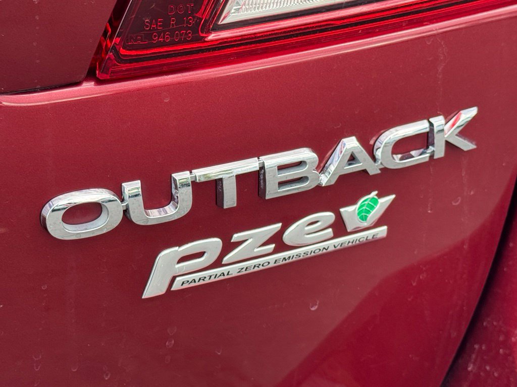 Used 2016 Subaru Outback 2.5i Premium AWD/4WD image 25