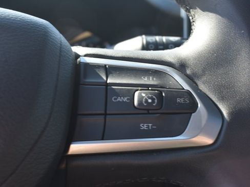 Used 2022 Jeep Compass Latitude w/ Sun and Sound Group AWD/4WD image 22